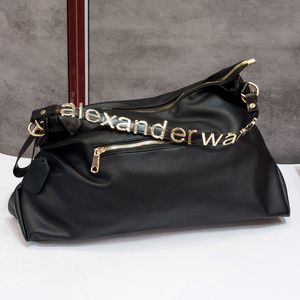 خرید انلاین کیف زنانه رودوشی طرح الکساندر وانگ