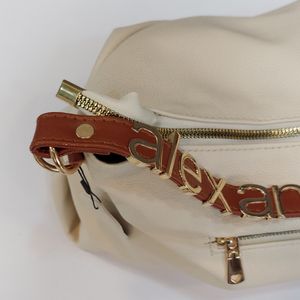 کیف زنانه رودوشی طرح الکساندر وانگ