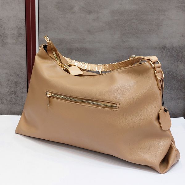 کیف زنانه رودوشی طرح الکساندر وانگ