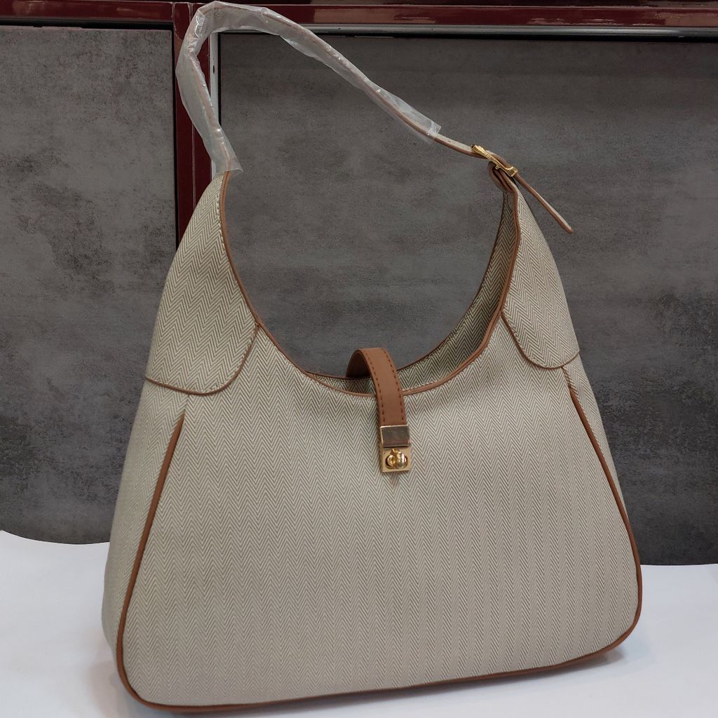 قیمت ارزان کیف زنانه کنفی بزرگ طرح زارا Zara