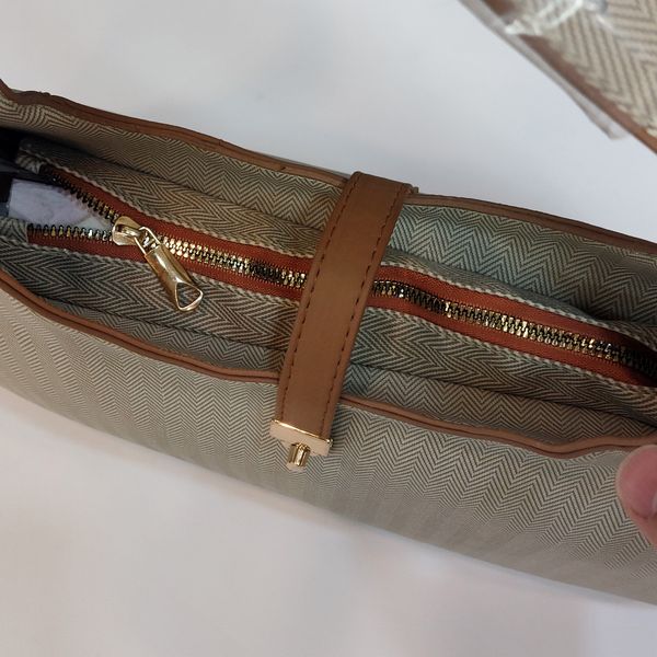 کیف زنانه کنفی بزرگ طرح زارا Zara