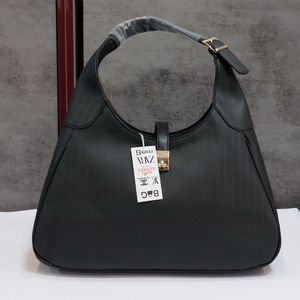 کیف زنانه کنفی بزرگ طرح زارا Zara