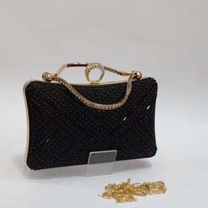 خرید اینترنتی کیف زنانه مجلسی نگین دار مشکی