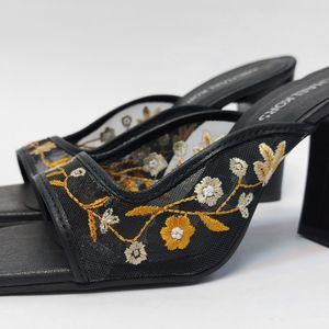 قیمت ارزان کفش زنانه مجلسی توری گلدوزی شده پاشنه بلند جدید