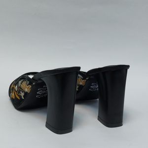 فروش اینترنتی کفش زنانه مجلسی توری گلدوزی شده پاشنه بلند جدید