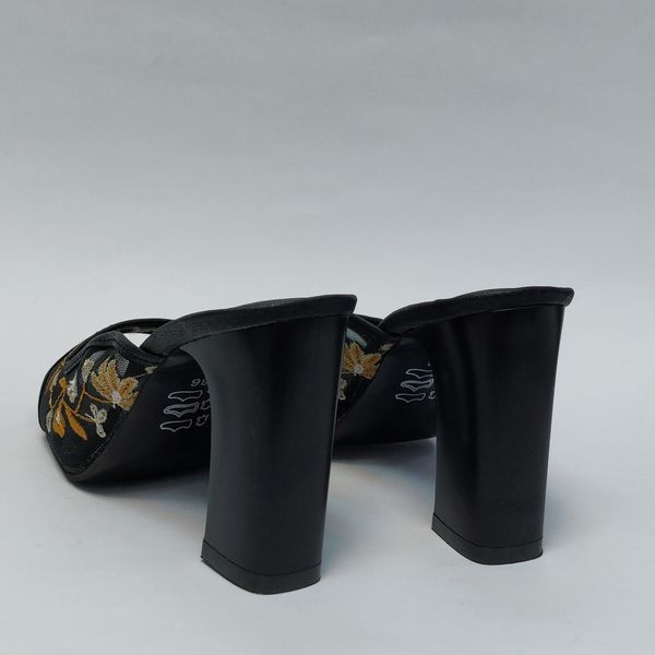 کفش زنانه مجلسی توری گلدوزی شده پاشنه بلند جدید