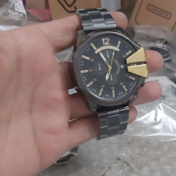 ساعت دیزل مردانه بند استیل مشکی صفحه مشکی