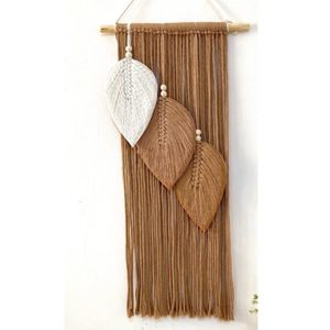 دیوارکوب سه برگ مکرومه بافی طرح نازدونه