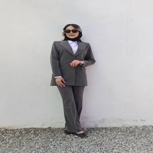 خرید اینترنتی قیمت مانتو شلوار اداری باران دخت مدل چکاوک کد 4077