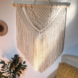 دبوارکوب لاکچری پر بافت مکرومه طرح نقره فام