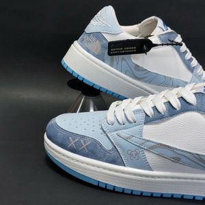 قیمت ارزان کتونی نایک ترویس کاستوم نورث فیس آبی Travis