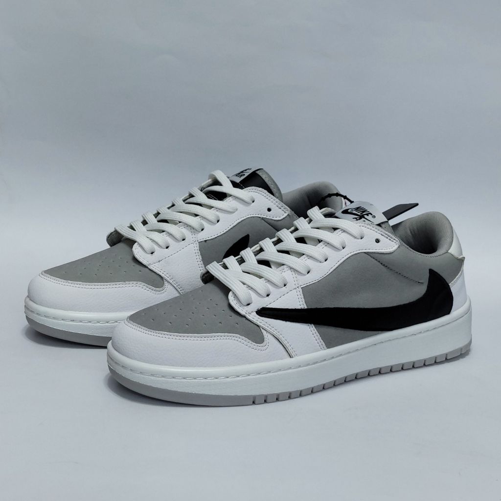 خرید آنلاین کتونی نایک ترویس اسکات Nike Travis Scott کیفیت عالی