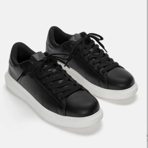 کفش زنانه لایف استایل پول اند بیر Pull & Bear اورجینال