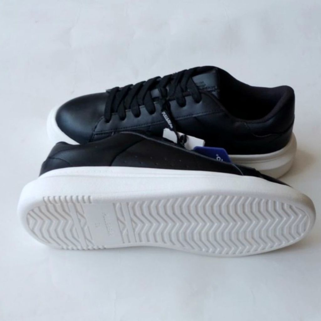 قیمت ارزان کفش زنانه لایف استایل پول اند بیر Pull & Bear اورجینال