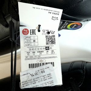 مشخصات کفش مردانه لایف استایل پول اند بیر Pull & Bear اورجینال