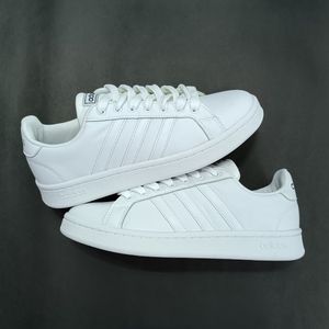 قیمت ارزان کتونی مردانه آدیداس گرندکورت تمام سفید کیفیت بالا