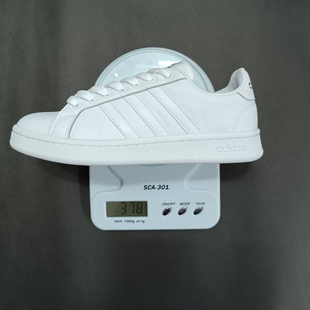 خرید انلاین کتونی مردانه آدیداس گرندکورت تمام سفید کیفیت بالا