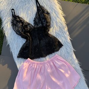 فروش اینترنتی تاپ و شلوارک ساتن دانتل