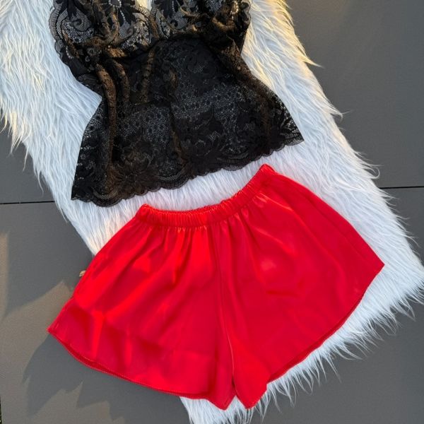 تاپ و شلوارک ساتن دانتل