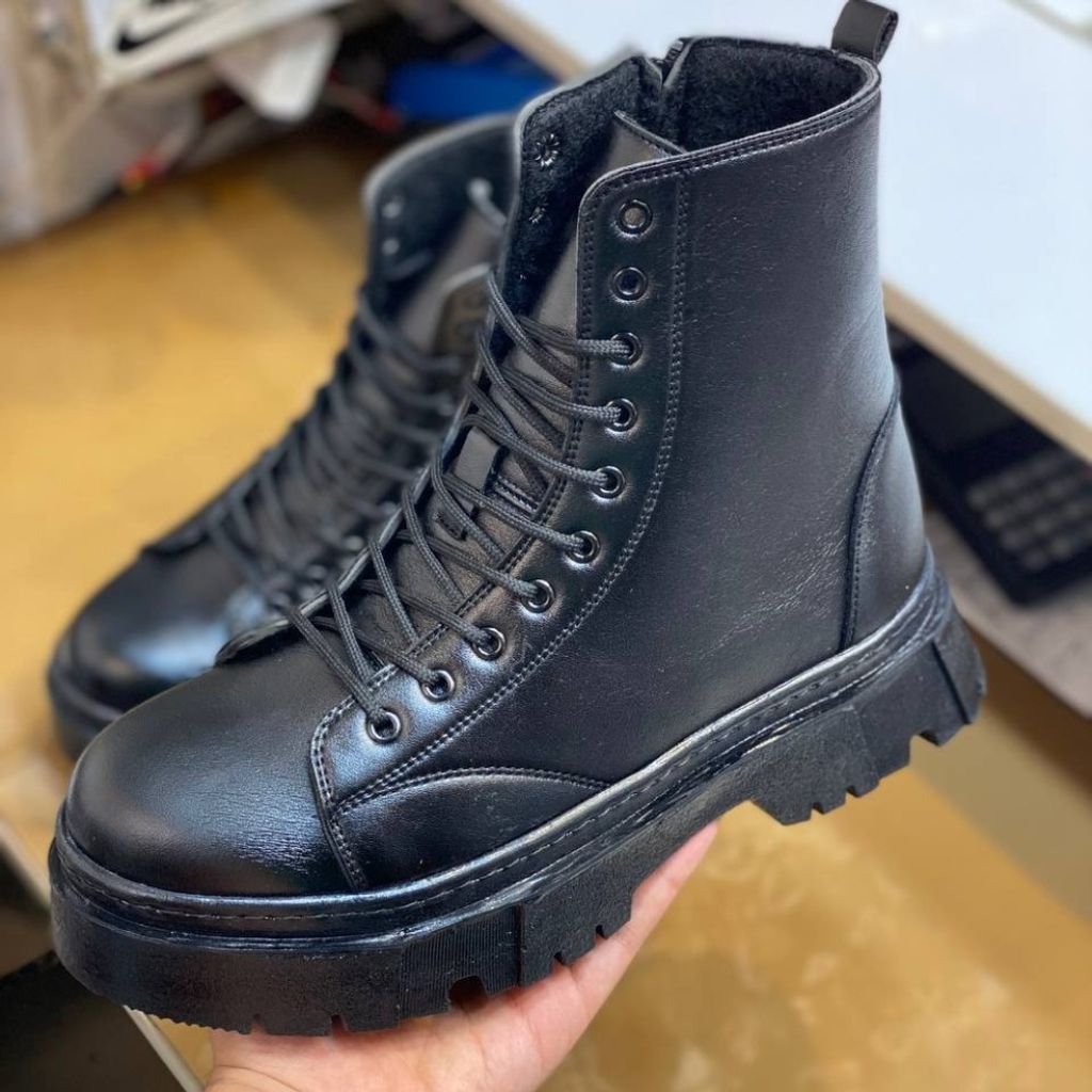 قیمت ارزان کفش بوت مردانه برشکا بغل زیپ دار رنگ مشکی