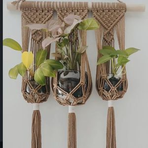 اویز گل ‌سه قلو مکرومه طرح تیمبو