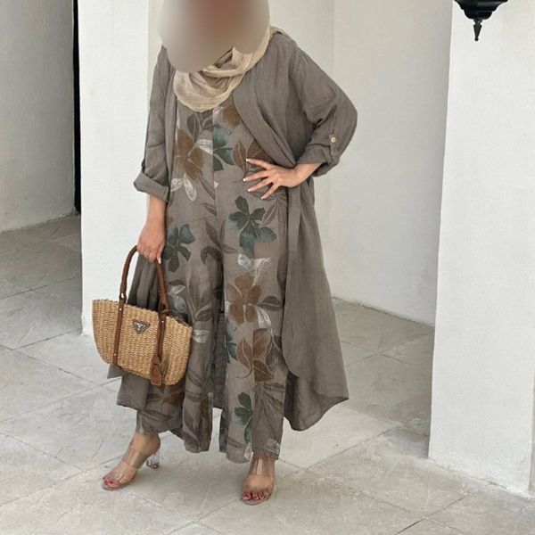 مانتو اورال ناریکا نورا