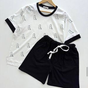 خرید اینترنتی ست تیشرت و شورتک