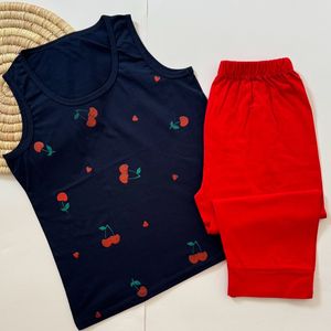 مشخصات تاپ و شلوارک نخ پنبه