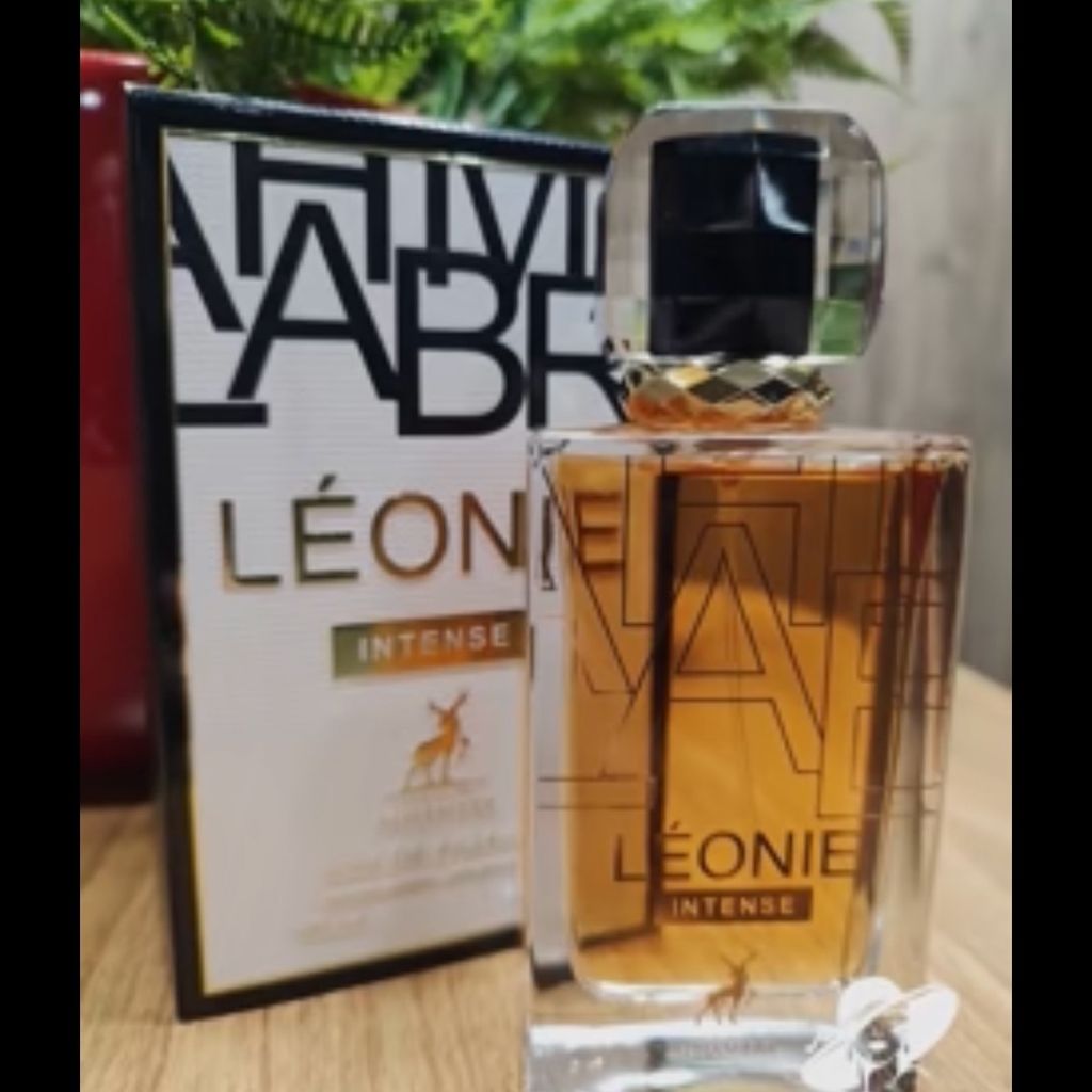 خرید اینترنتی عطر ادکلن الحمبرا ایو سن لورن لیبره | Alhambra Leonie