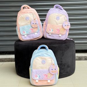 خرید اینترنتی قیمت کوله پشتی اورجینال طرح تکشاخ برند Chrisbella کد 4052901