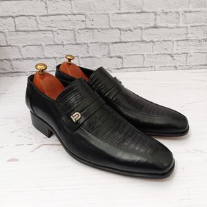 مشخصات کفش مردانه زیره چرم طبیعی گاومیش مدل دالاس تک سایز