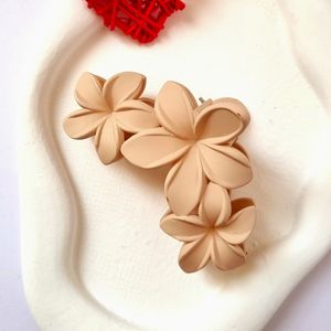 خرید آنلاین کلیپس شمعی سه گل پلومریا