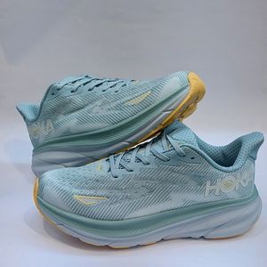 خرید اینترنتی کتونی هوکا کیفیت مسترکوالیتی تولید ویتنام Hoka