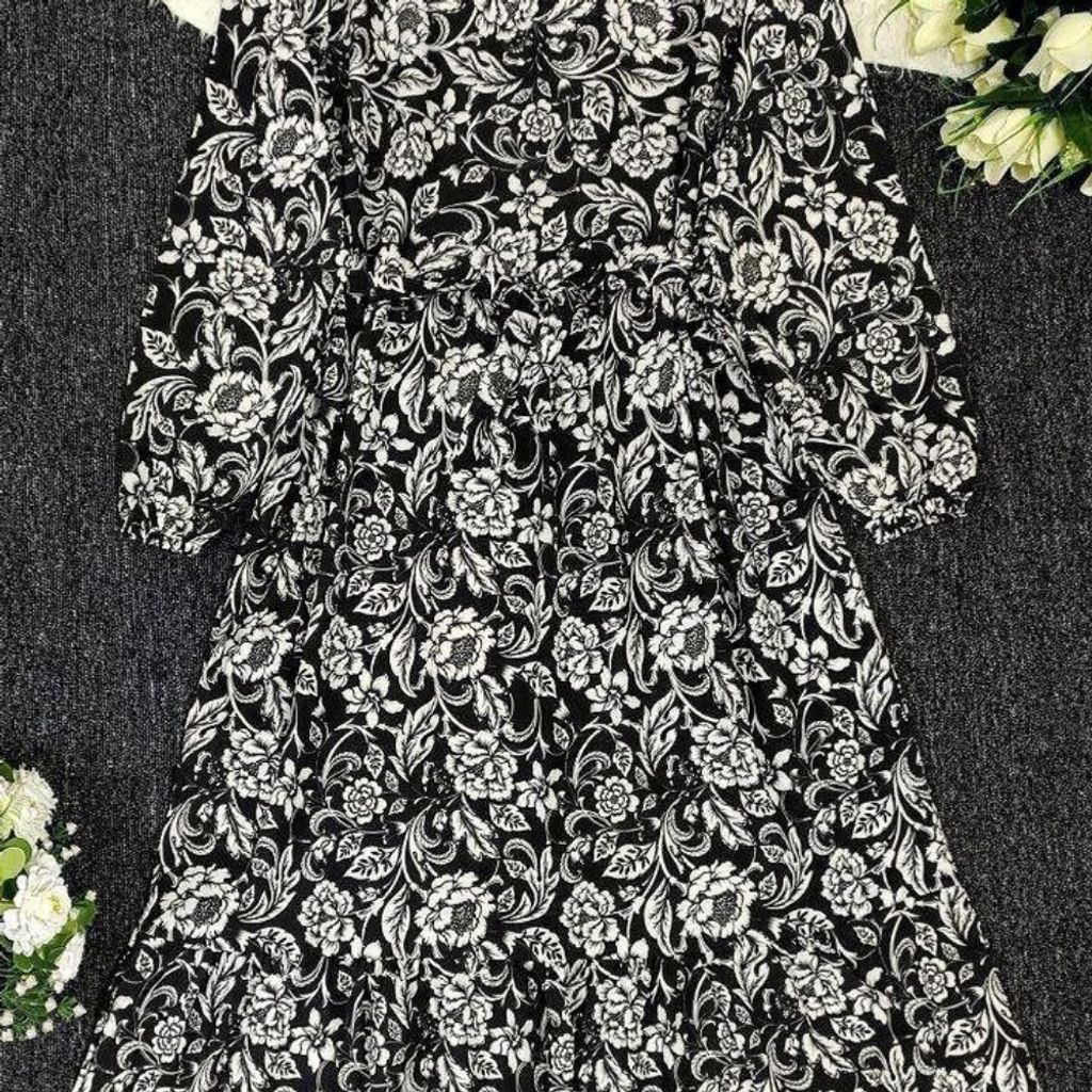 خرید انلاین پیراهن ساحلی بوگاتی