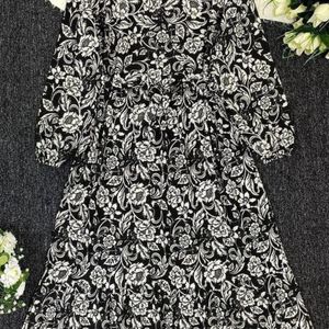 خرید انلاین پیراهن ساحلی بوگاتی