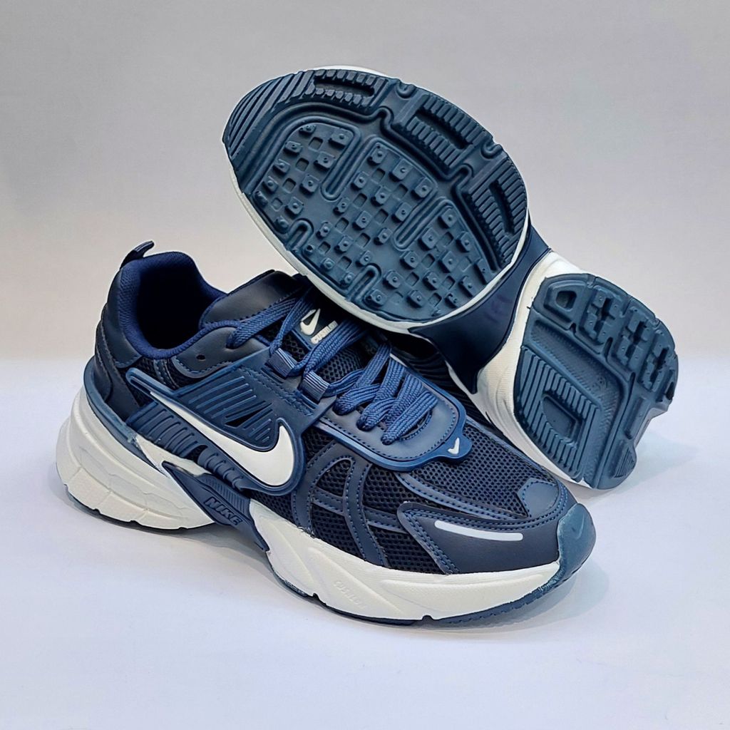 خرید اینترنتی کتونی ترند نایک وی تو کی v2k سرمه ای با کیفیت