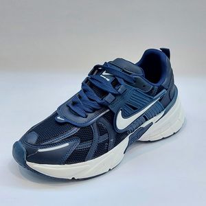 قیمت ارزان کتونی ترند نایک وی تو کی v2k سرمه ای با کیفیت