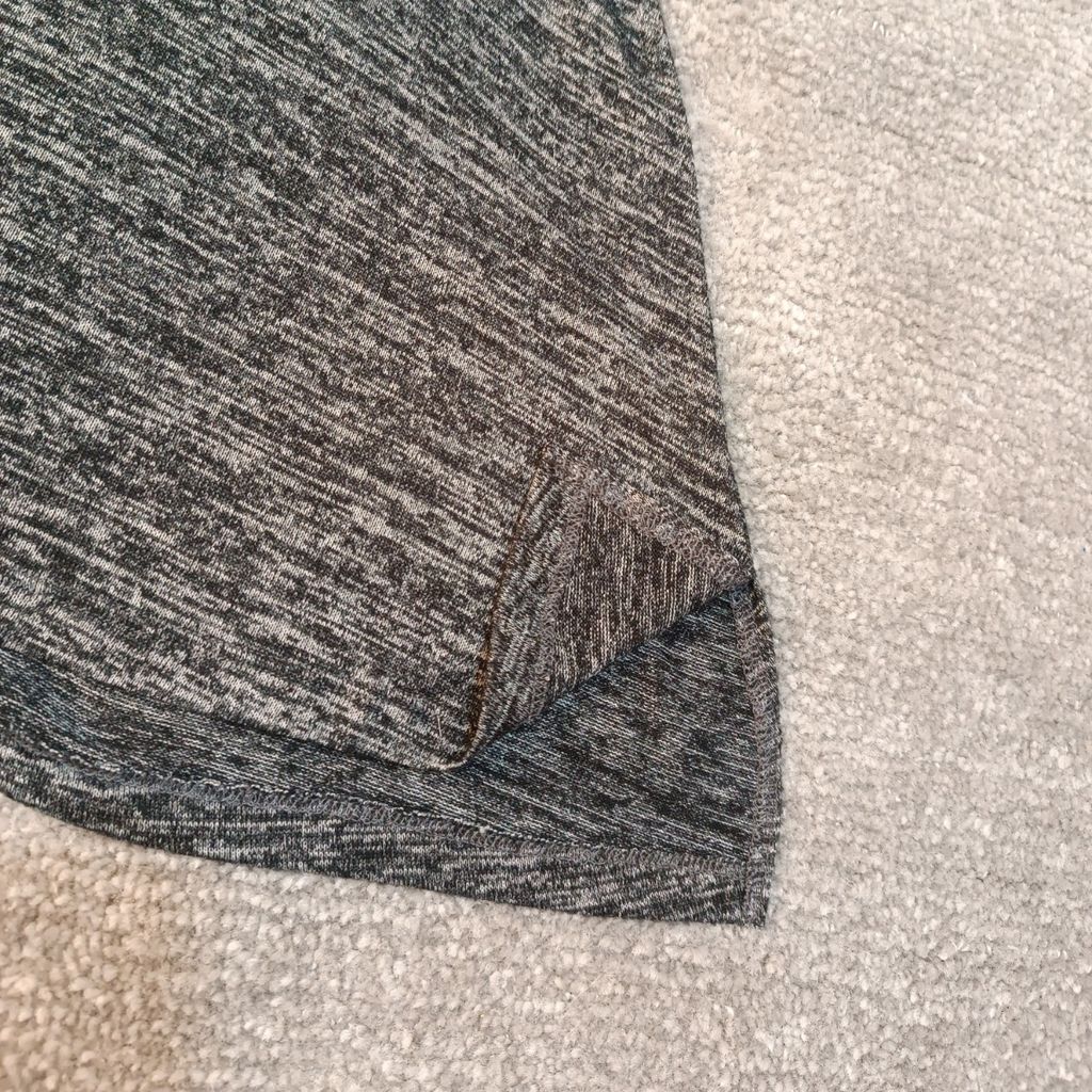 مشخصات تاپ یقه سه سانت کلوش وارداتی