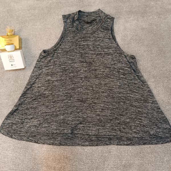 تاپ یقه سه سانت کلوش وارداتی