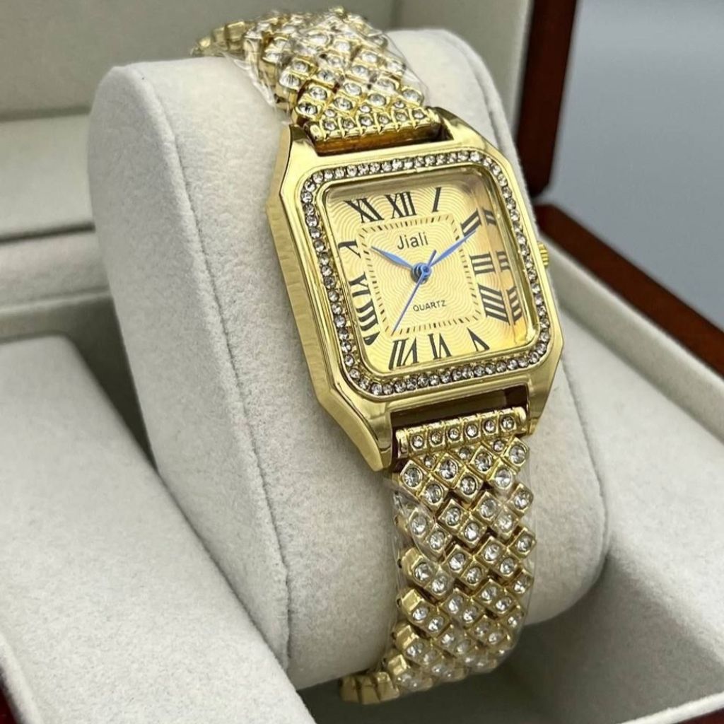 فروش اینترنتی ساعت زنانه نگین‌دار مجلسی بند استیل نورا