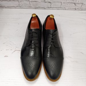 قیمت کفش مردانه مجلسی چرم طبیعی دستدوز مدل کارلو کروکودیلی مشکی