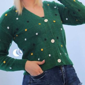 ژاکت زنانه کوتاه دکمه دار