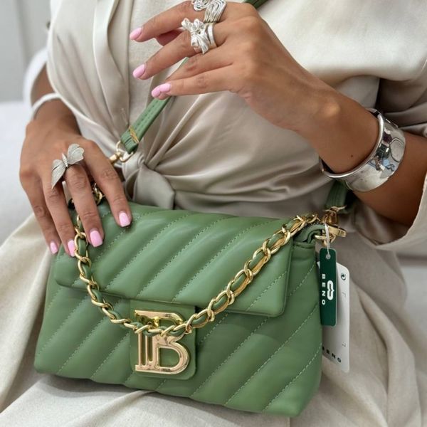 کیف رودوشی لیورا