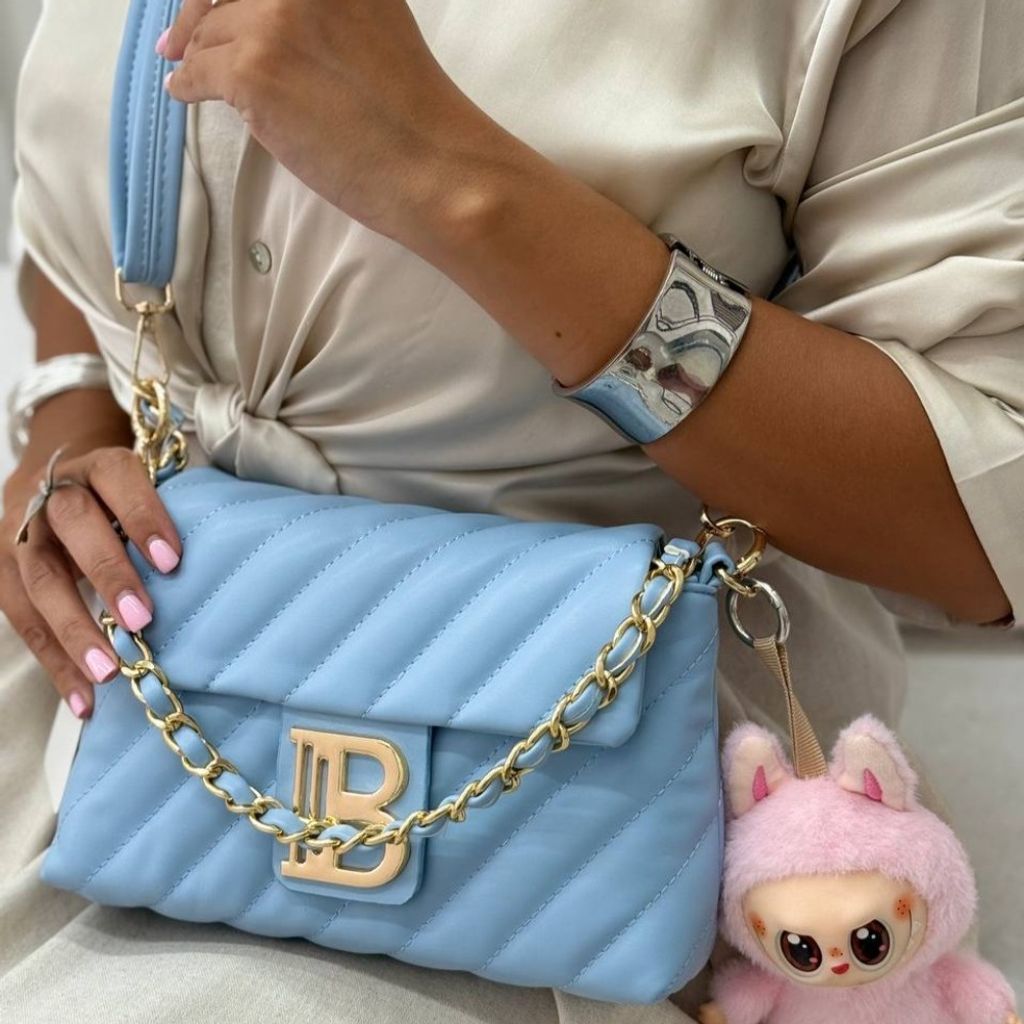 خرید اینترنتی کیف رودوشی لیورا