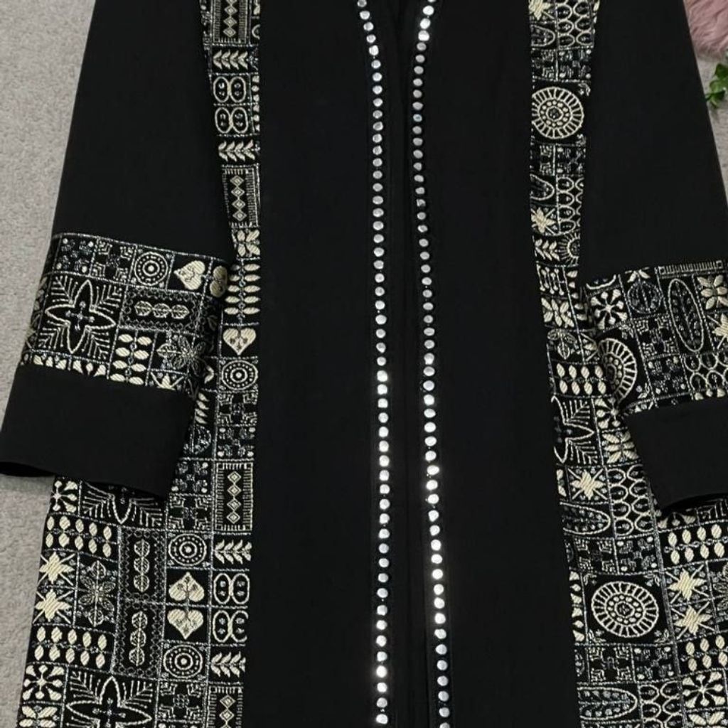 فروش اینترنتی مانتو مزونی اطلس