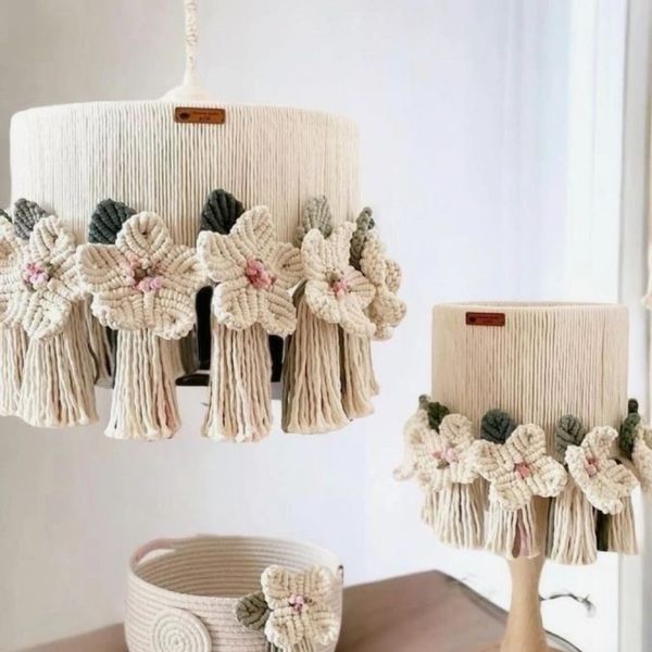 مجموعه دو عددی لوستر و آباژور رومیزی