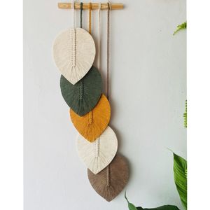 دیوارکوب برگ بهاره مکرومه بافی