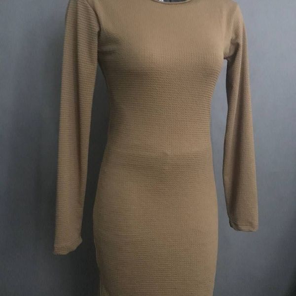 تونیک پشت پاپیونی