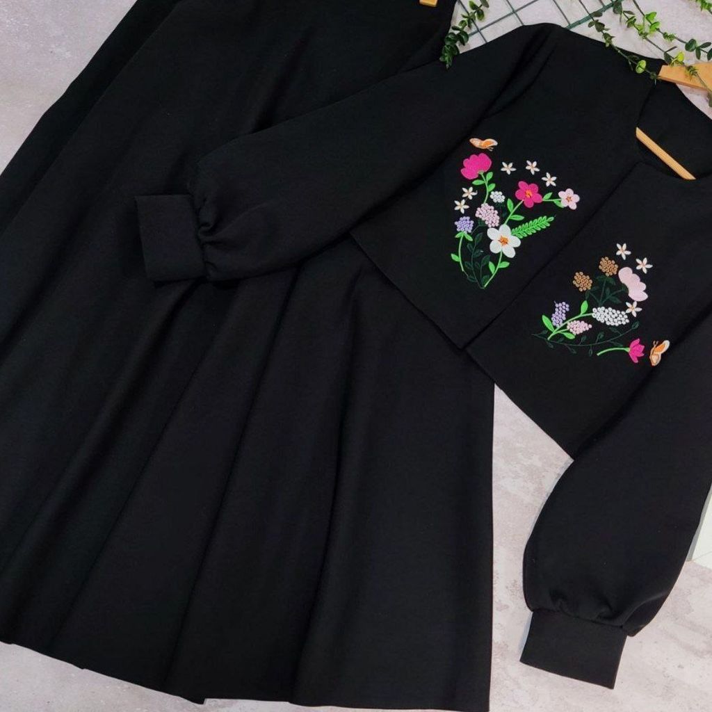 خرید انلاین کت دامن لنین پاییزه گلدوزی حسنا