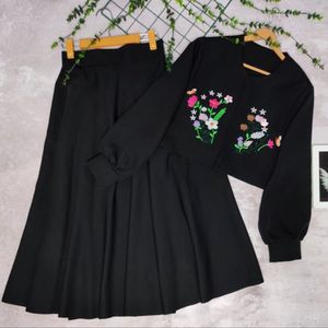 قیمت کت دامن لنین پاییزه گلدوزی حسنا